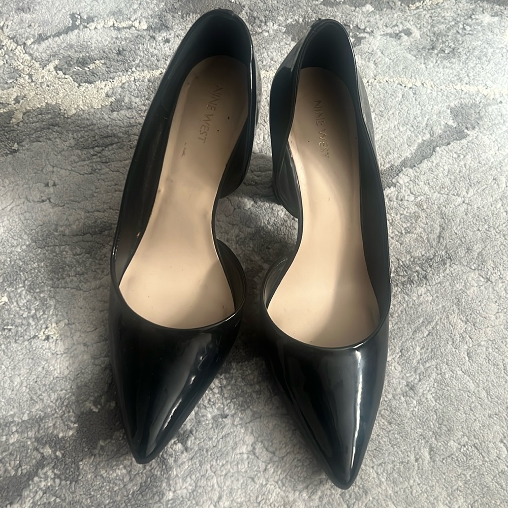 Women’s size 13 black patent leather shoes